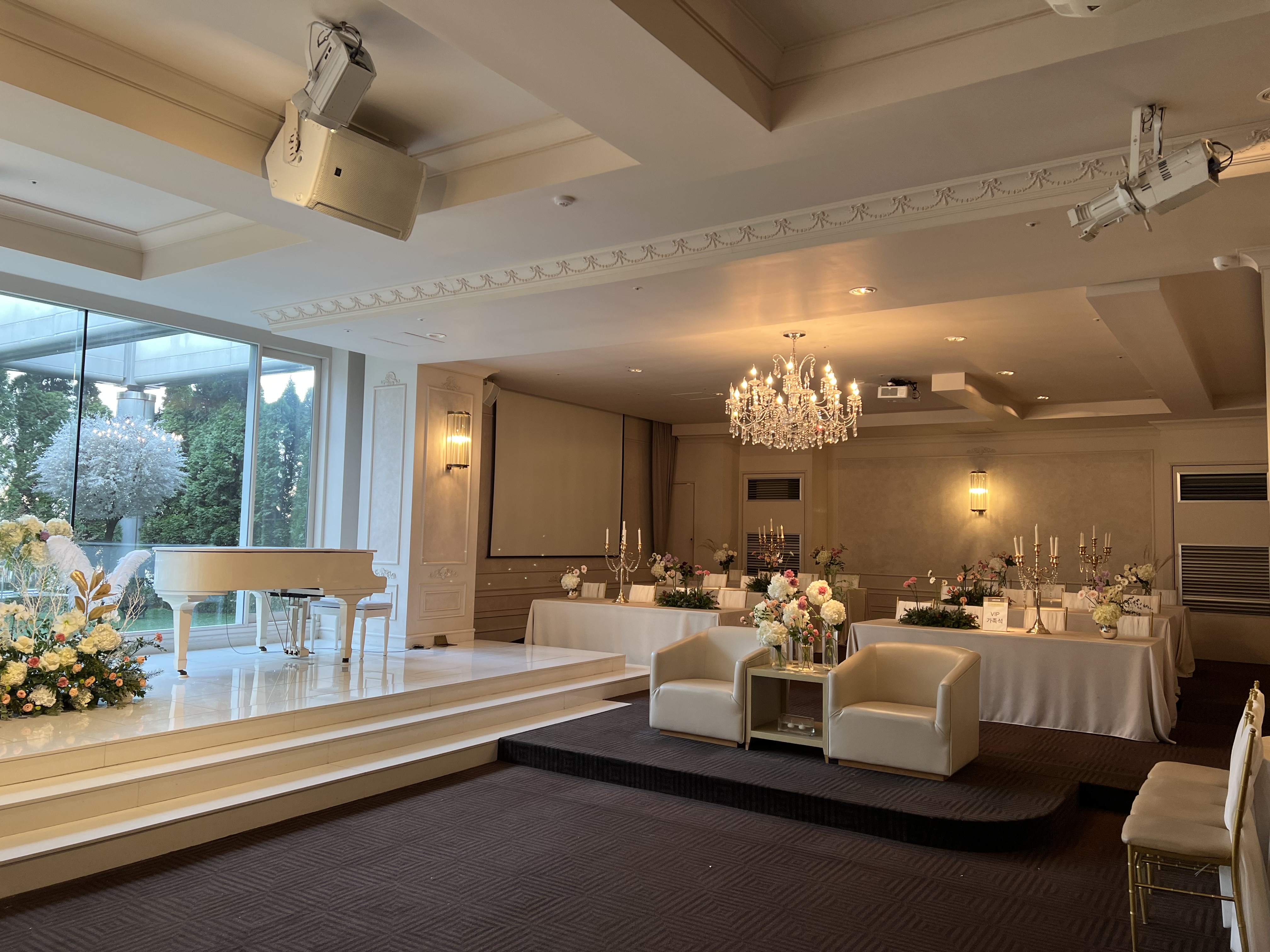 weddinghall_images